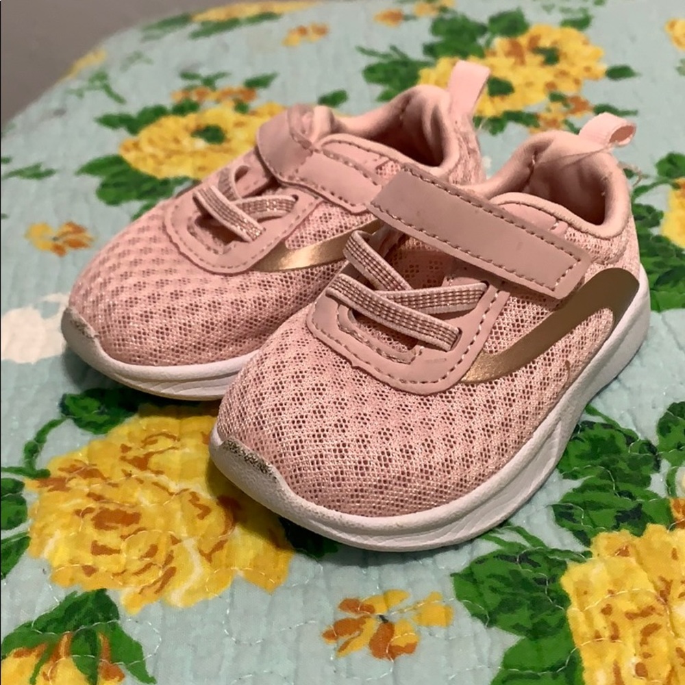 Baby shoes